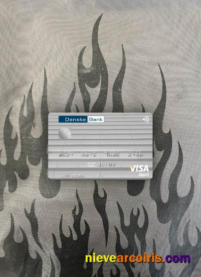 Lithuania Danske Bank visa debit card photolook